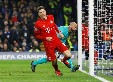 Lewandowski đang đặt mục tiêu giành cú ăn ba mùa này cùng Bayern