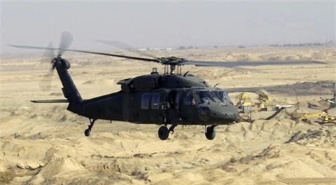My soc khi UH-60 Black Hawk biban ha bang... ATGM?