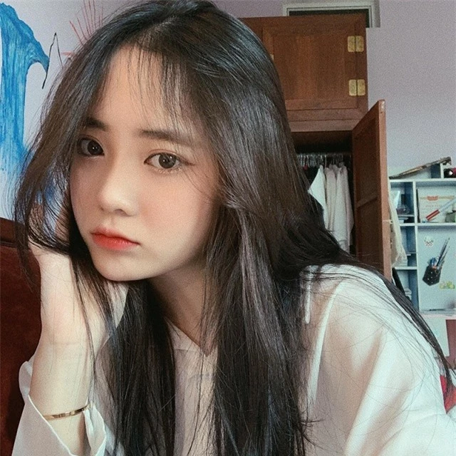 Top 3 nữ sinh xinh đẹp nổi bật trong bộ đồng phục - 6 Top 3 nữ sinh xinh đẹp nổi bật trong bộ đồng phục - 6