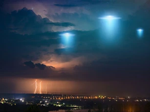 Quân đội Mỹ liên tiếp ‘chạm mặt’ UFO nhưng vẫn vô vọng trong việc tìm người ngoài hành tinh