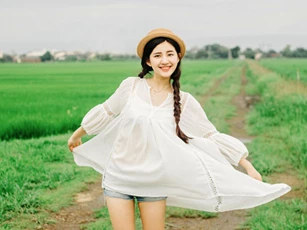 Top 5 mỹ nhân Hoa Ngữ sinh năm 1998 có đủ năng lực để kế nhiệm Triệu Lệ Dĩnh: Có tên Triệu Lộ Tư
