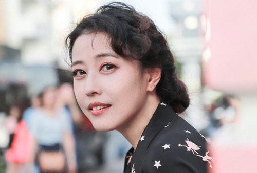 Mỹ nhân Hong Kong (Trung Quốc) thập niên 90 Châu Hải My: 53 tuổi, độc thân và hạnh phúc