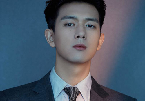 Mỹ nam "Cá Mực Hầm Mật" Lý Hiện lại lên Top 1 hotsearch bởi hành động cực gắt với truyền thông