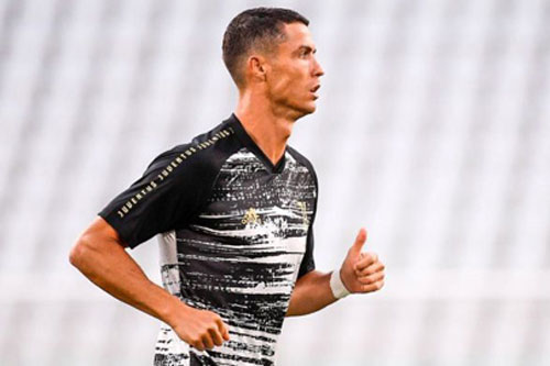 Sếp PSG và siêu cò Mendes bí mật đàm phán về Ronaldo