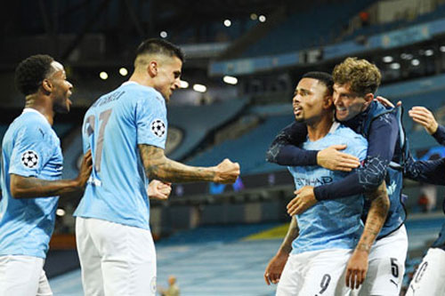 Man City chứng minh tham vọng bá vương