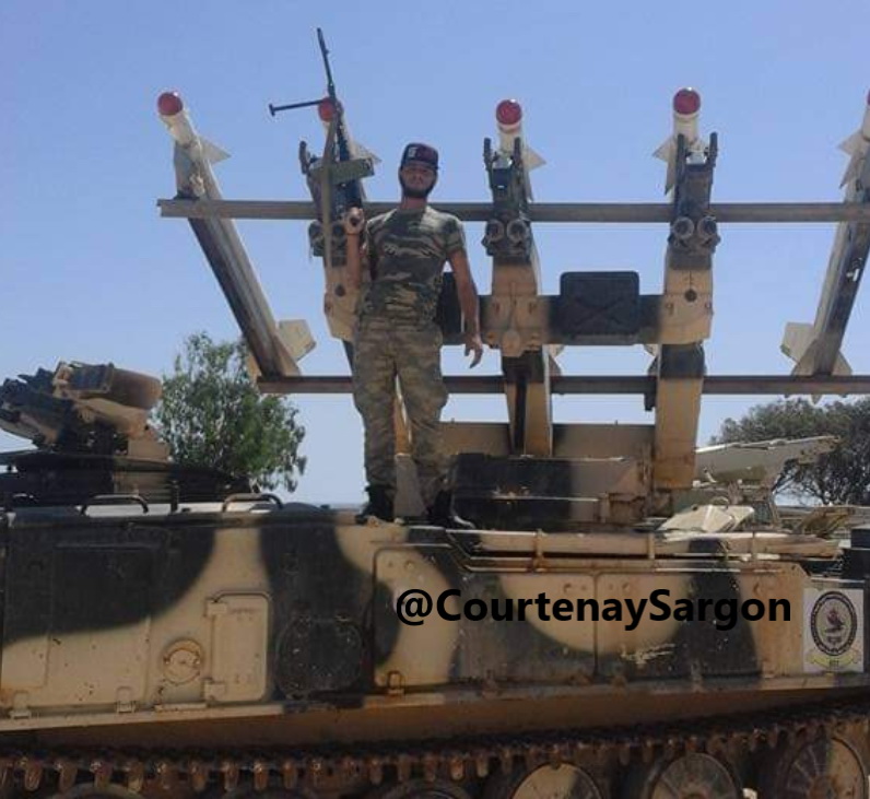 LNA lắp tên lửa không đối không vào tổ hợp SA-6