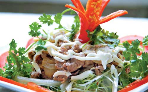 Cách làm gỏi rau mầm trộn thịt bò thơm ngon, đơn giản nhất tại nhà