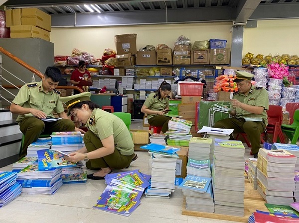 Hà Giang: tạm giữ gần 4.000 quyển sách giáo khoa có dấu hiệu giả mạo nhà xuất bản Giáo dục Việt Nam