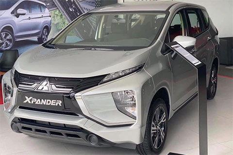 Mitsubishi Xpander 2020 giảm giá hấp dẫn tại đại lý, đe Suzuki Ertiga, Toyota Avanza