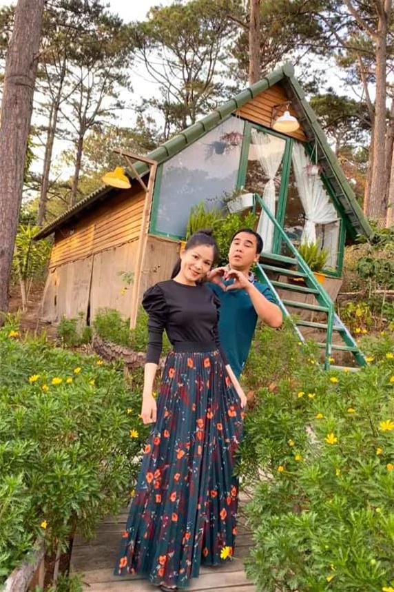 MC Quyền Linh: Mấy chục năm qua, tôi chỉ ngủ dưới đất! - Ảnh 3. MC Quyền Linh: Mấy chục năm qua, tôi chỉ ngủ dưới đất! - Ảnh 3.