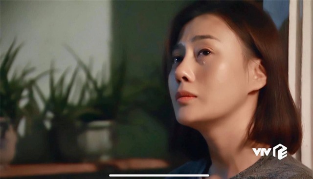 “Quỳnh búp bê Phương Oanh làm gì sau khi tuyên bố tạm dừng đóng phim? - Ảnh 5. “Quỳnh búp bê Phương Oanh làm gì sau khi tuyên bố tạm dừng đóng phim? - Ảnh 5.
