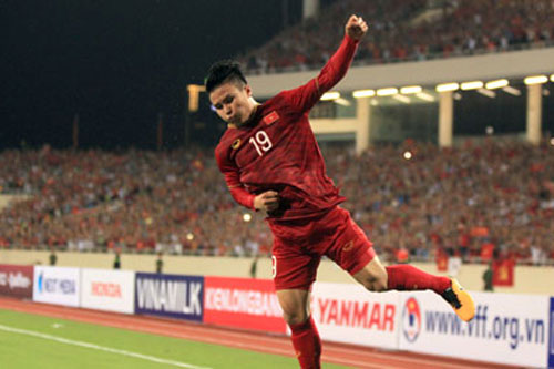 Bao giờ Quang Hải xuất ngoại?