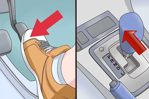 Cách xử lý nhầm chân ga khi lái thử ô tô ít người biết