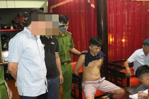 Hà Tĩnh: Bắt khẩn cấp đối tượng buôn bán ma túy, giao dịch qua tài khoản ngân hàng