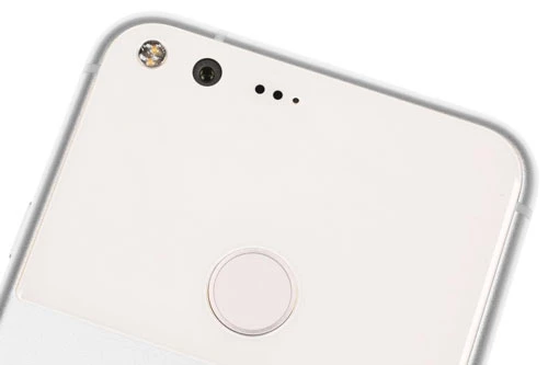 =7. Google Pixel (tốc độ chụp: 1.1 giây/tấm hình).