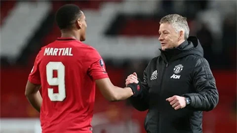 Solskjaer hết lời ca ngợi 'sát thủ' Martial