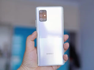 Trên tay Samsung Galaxy A71 5G: Chip S765G, RAM 6 GB, pin 4.500 mAh
