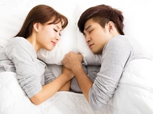 Những điều tuyệt đối cấm làm khi ngủ kẻo cực hại sức khỏe: 75% người Việt từng phạm phải