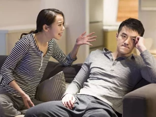 Bạn gái sống trong căn hộ sang trọng, tôi cứ ngỡ là thiên kim tiểu thư cho đến khi về thăm nhà cô ấy thì phát hoảng