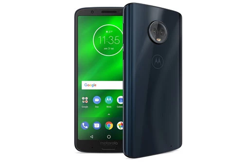 3. Motorola Moto G7 Plus (thời gian sạc đầy pin: 48 phút).