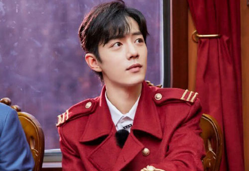 Biển quảng cáo của Tiêu Chiến bị xếp xó một góc, sản phẩm phải giảm giá vì bán không được