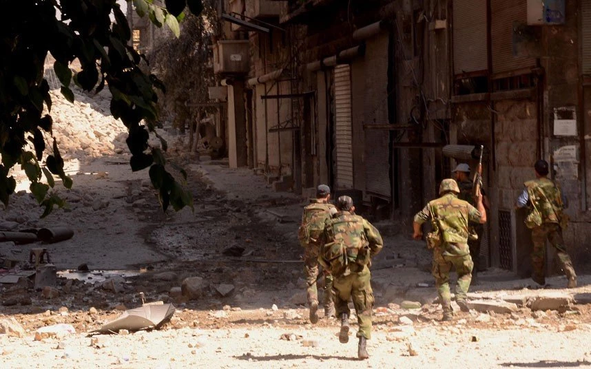 Chiến trường Syria đang nóng bỏng trở lại sau một thời gian tạm lắng. Ảnh: Al Masdar News.