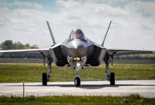 Tiêm kích tàng hình F-35A Lightning II. Ảnh: TsAMTO.