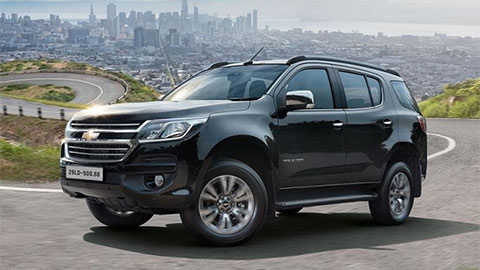 Chevrolet Trailblazer kiểu dáng hầm hố, giảm giá tới 200 triệu 'đe nẹt' Hyundai Santa Fe, Toyota Fortuner