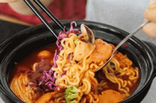 Cách làm mì cay Hàn Quốc hải sản ngon chuẩn vị, thơm ngon tuyệt hảo