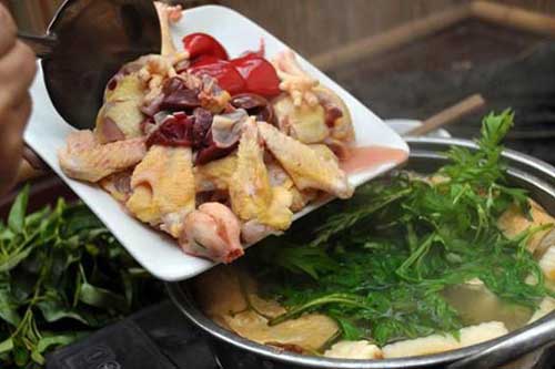 Nấu lẩu gà chớ quên bỏ thêm thứ này, mẹ chồng khó tính cũng phải gật gù khen ngon