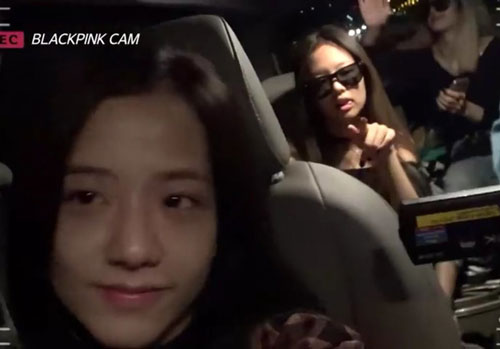 'Soi' mặt mộc dàn 'nữ thần' xứ Hàn: Jisoo (BLACKPINK) đẹp bất chấp cam thường, thành viên TWICE gây sốc
