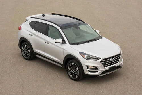 8. Hyundai Tucson (doanh số: 1.066 chiếc).