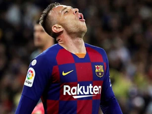 Barca chốt đội hình đấu Bayern: 'Kẻ nổi loạn' Arthur bị loại