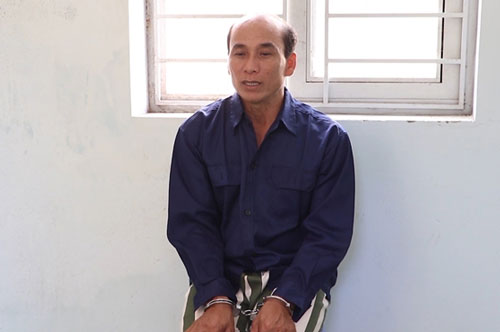 Vĩnh Long: Chặn đường dì ruột cướp tài sản