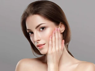 Mỗi ngày bỏ ra vài phút bấm huyệt chỗ này, làn da đẹp như gái 18, không lo nếp nhăn, chảy xệ