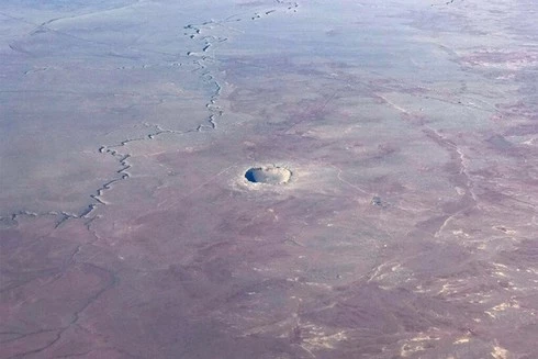 Hình ảnh miệng núi lửa được phát hiện. Ảnh: Phys.org