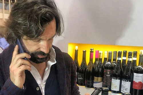 Andrea Pirlo: Vạ miệng vì bóng đá, quay lại cũng vì bóng đá