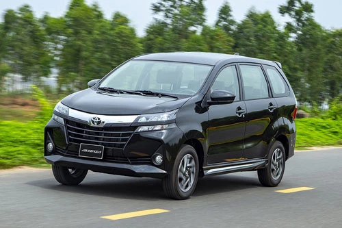 6. Toyota Avanza (doanh số: 22 chiếc).