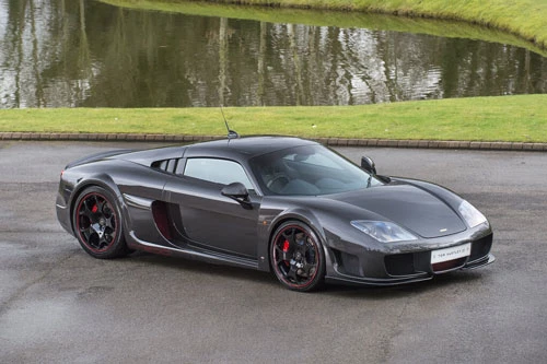 7. Noble M600 (vận tốc tối đa: 362 km/h).