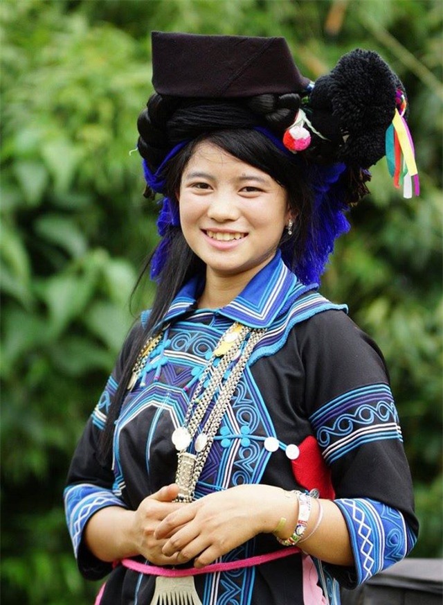 Độc đáo trang phục phụ nữ các dân tộc vùng cao - 11