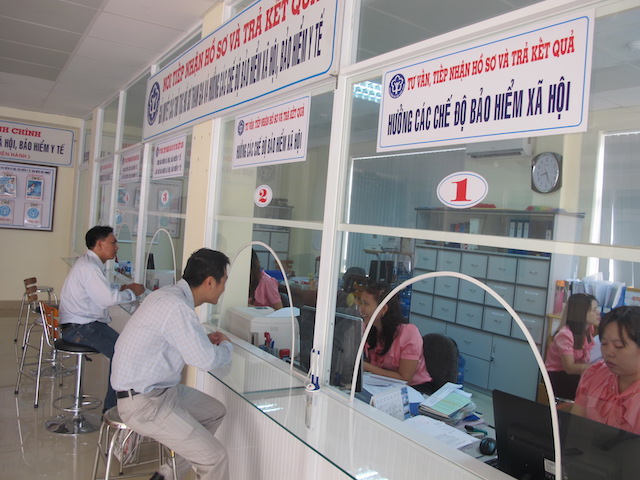 TP.HCM: Cho phép 318 doanh nghiệp tạm dừng đóng bảo hiểm