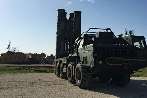 Tổ hợp phòng không S-400 Triumf trước cơ hội 