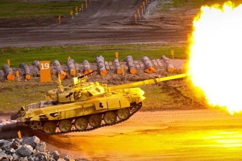 Xe tăng phản lực T-80BVM của Nga hoàn thiện nâng cấp, đủ sức hủy diệt M1 Abrams của Mỹ và Merkava IV Israel. Ảnh: Avia - Pro.