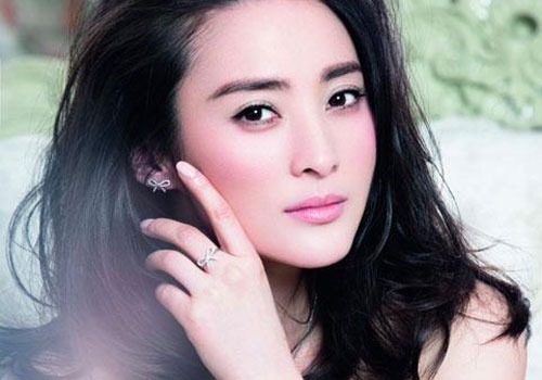 'Nàng Tây Thi' nhan sắc như mộng: Tình đầu 5 năm không bằng yêu nhanh cưới vội