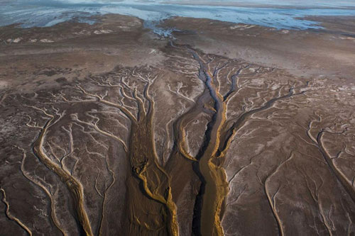 Huyết mạch khổng lồ 2.300 km của Mỹ có nguy cơ "bốc hơi" hoàn toàn: Điều gì đang diễn ra?