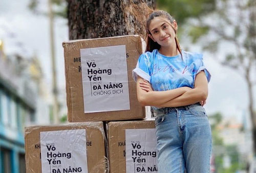 Võ Hoàng Yến tặng Đà Nẵng 13.000 khẩu trang