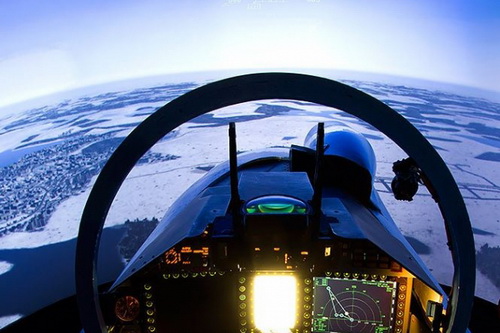 Su-35 Nga giành ưu thế khi đối đầu F-22 Mỹ