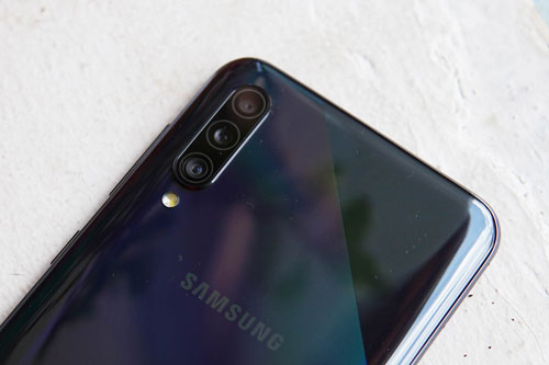 Samsung Galaxy A50s giảm giá 1,5 triệu đồng