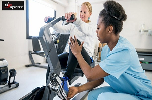 Lợi ích và kinh nghiệm chọn mua xe đạp tập phục hồi chức năng