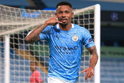 Gabriel Jesus cần dứt điểm tốt hơn để thay thế Aguero